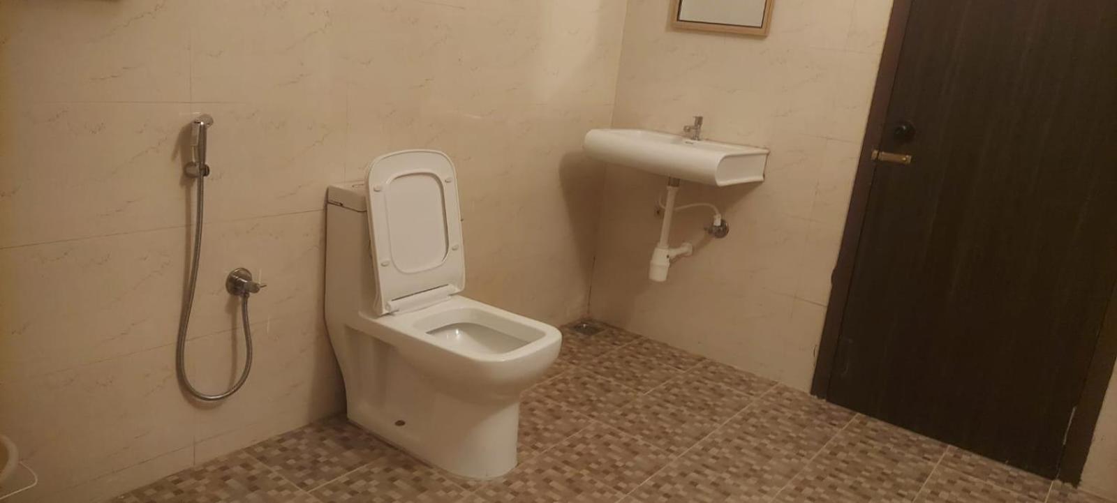 Capital O 69831 Hotel Mount Heera Chennai Ngoại thất bức ảnh