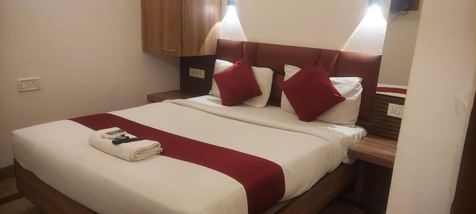 Capital O 69831 Hotel Mount Heera Chennai Ngoại thất bức ảnh