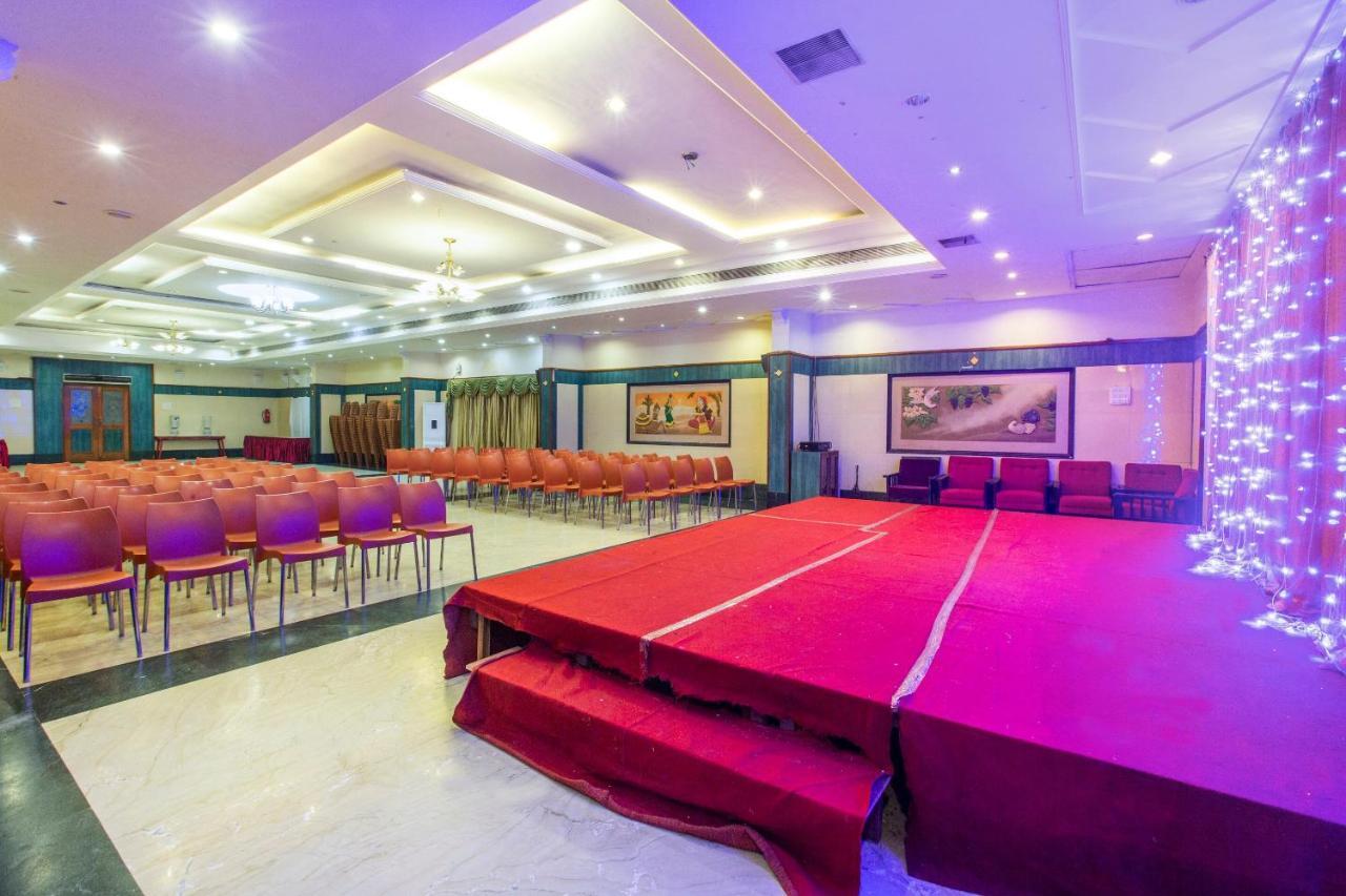 Capital O 69831 Hotel Mount Heera Chennai Ngoại thất bức ảnh