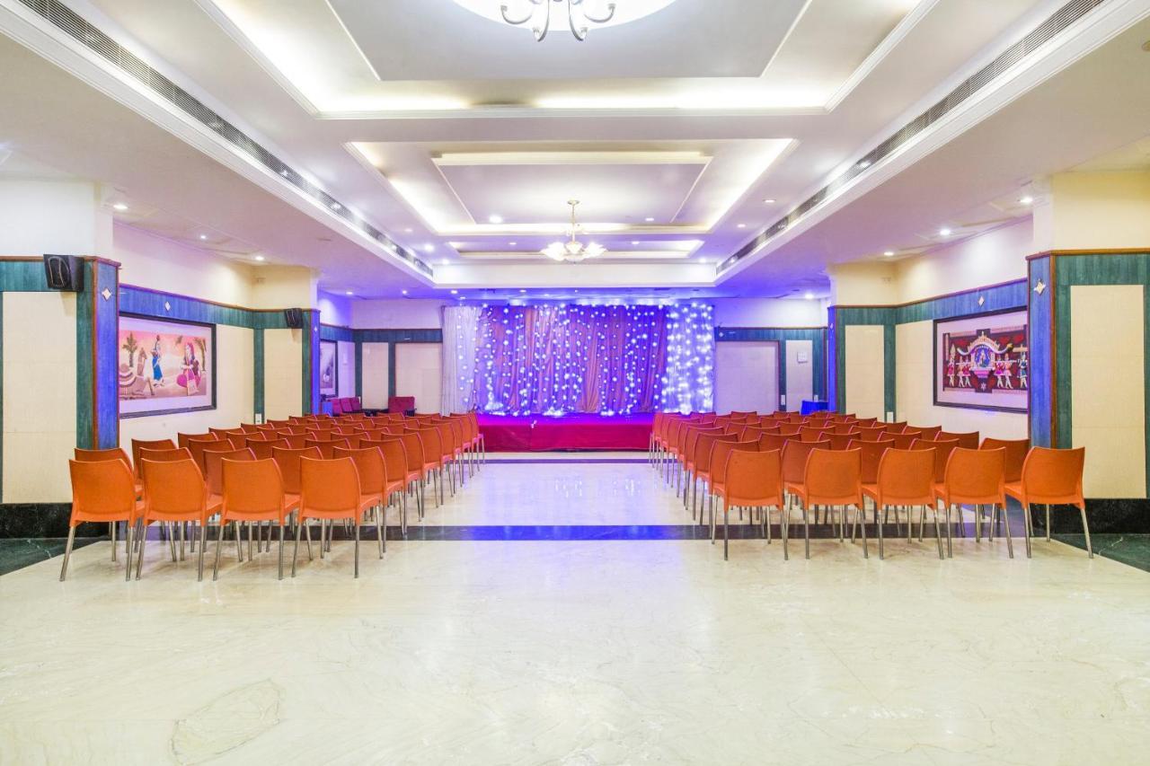 Capital O 69831 Hotel Mount Heera Chennai Ngoại thất bức ảnh